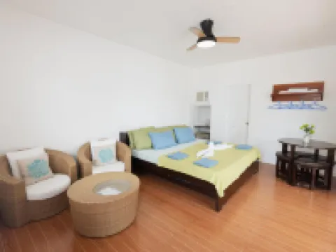 Brizo Hotel & Beach Resort Hotels in Bataan