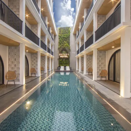 Suites5 Hotel
