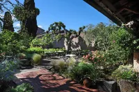 Hotel Lucrezia Hotel in zona Mesigheddas Nuraghe Ruju