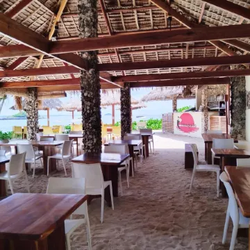 Tepanee Beach Resort