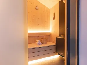 Max Mountain Apartments