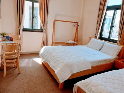 Hotel My Phuong Hotels near Rach Gia Harbour