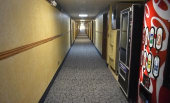Super 8 by Wyndham Carthage