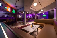 Cameron Lavender Mansion - bar