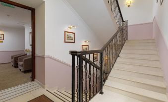 Staryij Gorod Hotel