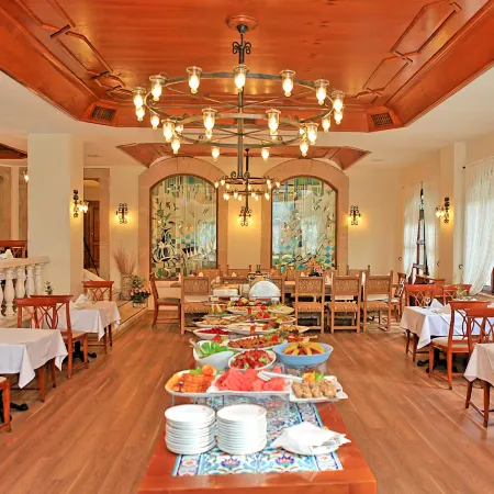 Aspen Hotel