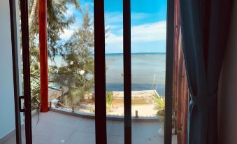 Aurora House HAM Ninh Village