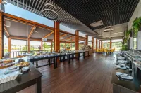 Rinn Rise Resort Hotels - bar