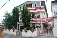 Pitambra Vishranti Grah Hotels in Datia