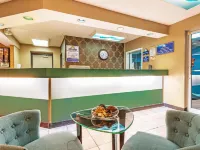 Days Inn by Wyndham Dayton Huber Heights Northeast - 2-Star