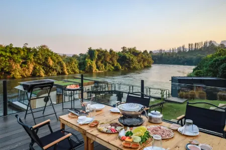 The Tryst River Kwai Отели рядом с достопримечательностью «Sai Yok National Park»