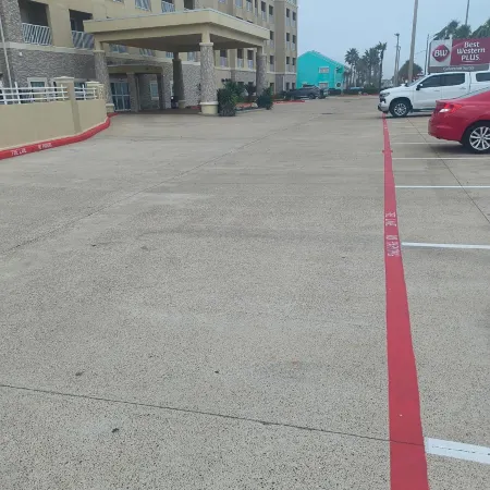 Best Western Plus Galveston Suites