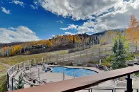 The Timberline Condominiums - Mountain view