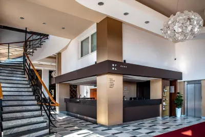 Hotel Karpatia Các khách sạn ở 