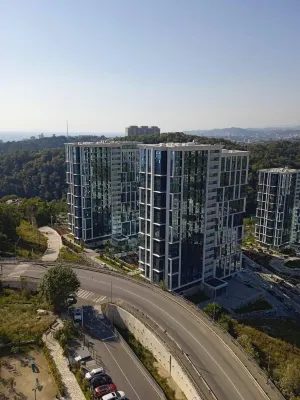 Ermak Hotel Dinosaur Park Zateryanny Mir附近的飯店