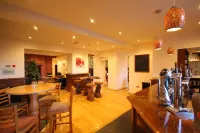 Aberdunant Hall Hotels in Dolbenmaen