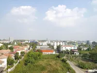 RoomQuest Sps Hotel and Residence