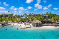 LionsDive Beach Resort - Romantic