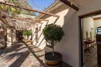 ذا كانتري جيستهاوس Hotels near Rust en Vrede Wine Estate
