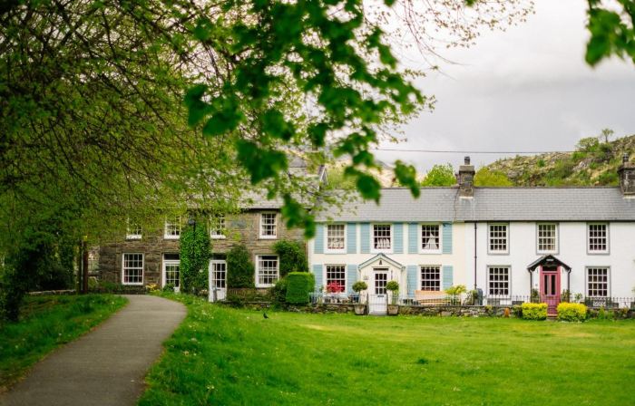 Ty Afon - River House