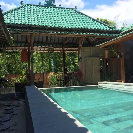 Watukarung Ristu Homestay