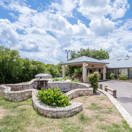 River Oak Inn