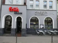 ستيبس إهر بروهاوس أوند هوتل Hotels near محطة مترو سورث بي إف