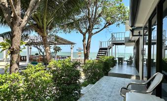 Baannaming  Beach Resort Cha-am