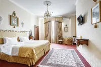 Bristol Hotel