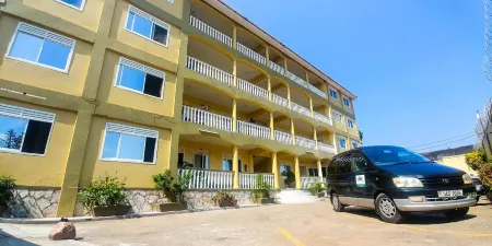 Karibu BB Suites Отели в г. Энтеббе