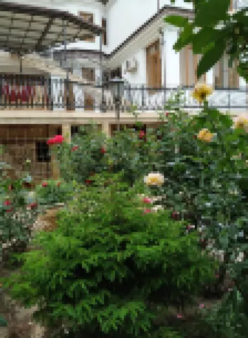 Andalusiya Hotel