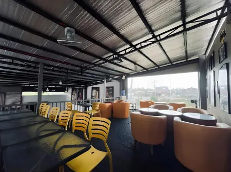 Agathas Hotel powered by Cocotel