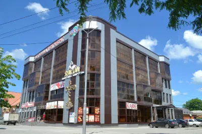 Continent Hotel Hotel in zona Aeroporto di Groznyj-Severnyj