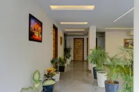 The Lodgers Luxury 1 BHK Serviced Apartment in Gurugram Near Millennium City Centre Metro - Condos