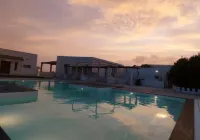 The Cove - Beach Resort & Club - Rooftop Pools