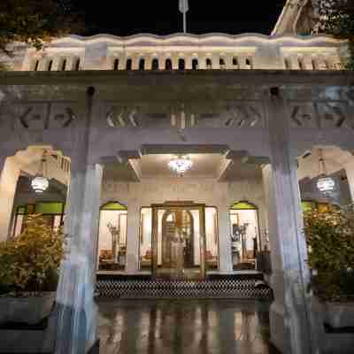 Saraca Hotel Lucknow Hotel Exterior
