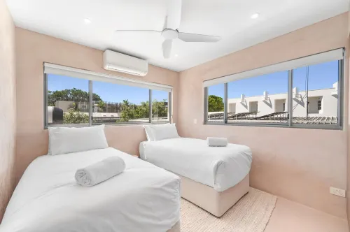 10 Hastings Street Motel - breakfast