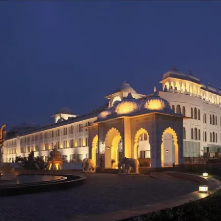 Radisson Blu Udaipur Palace Resort & Spa