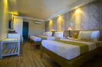 Sola Hotel - Airport Shuttle