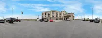 Holiday Inn Express RAWLINS by IHG - parking