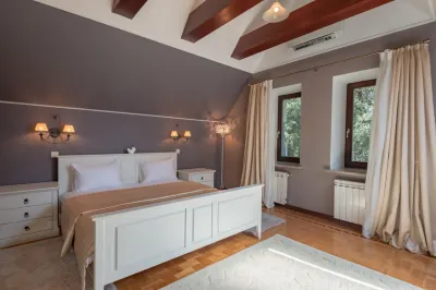 Sanatorii Ai-Petri Hoteles cerca de Lesya Ukrainka Museum
