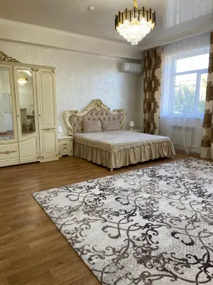 Paradise Villa Hotels in 