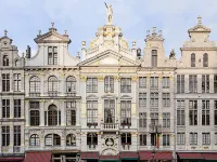 Ibis Styles Brussels Centre Stephanie Hotels near Chatelain