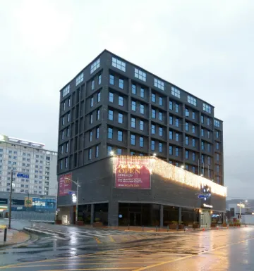 Geosung Hotel فنادق في 