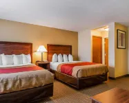 MainStay Suites Grand Island - parking