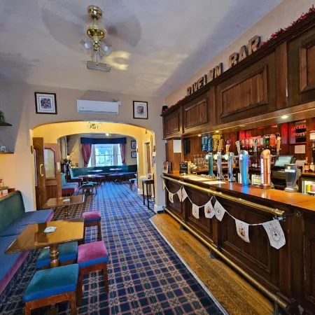Rivelyn Hotel Bar & Restaurant