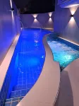 Hotel Osho - С бассейном