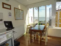 Tulip Guesthouse - Pensions
