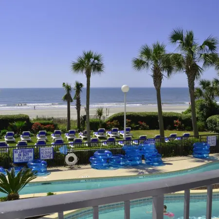 Grande Shores Ocean Resort
