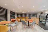 Hotel Inigo - Mountain View